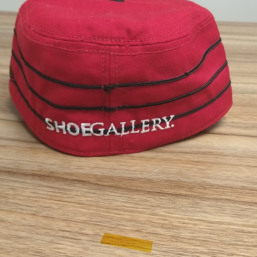 Hat - Picture 2 of 3